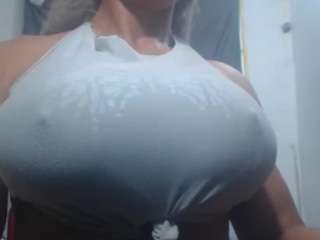 sorayabigtits Sex Cam Show