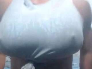 sorayabigtits Sex Cam Show