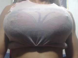 sorayabigtits Sex Cam Show