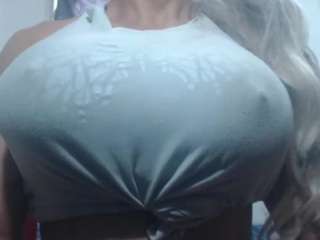 sorayabigtits Sex Cam Show