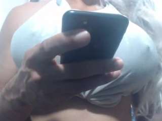sorayabigtits Sex Cam Show
