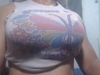 hilary18inches live webcam show