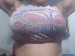 hilary18inches live webcam show