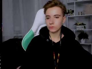 reinramm Live Webcam on CamSoda