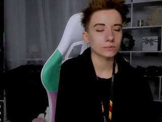 reinramm's CamSoda show and profile