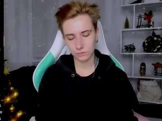 reinramm Live Webcam on CamSoda