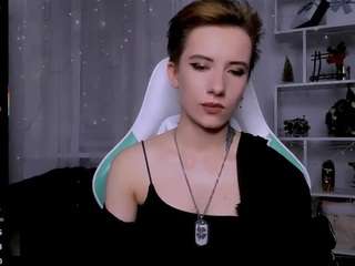 reinramm's CamSoda show and profile