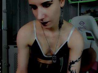 reinramm Live Webcam on CamSoda