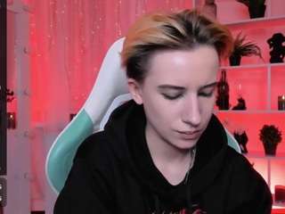 le modèle reinramm est en webcam porno dans un show sur le site camsoda, il possède les tags suivants: average,black hair,toys,tattoos,sex toys,no drinking,naked,masturbate,lovense,handjob,full nudity,foot fetish,fingering,fetish,feet,doggy style,dildo or vibrator,dildo,cum,butt plug