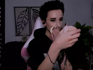 Reinramm's Live Sex Cam Show