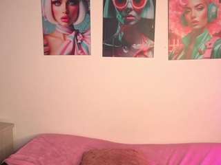 sweettirenn from CamSoda