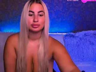 Blond-lu's Live Sex Cam Show