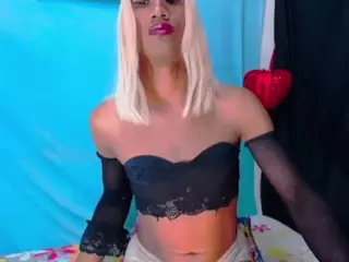 LucianaXenodochy's Live Sex Cam Show