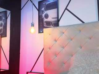 andrew-brownn Live Webcam on CamSoda