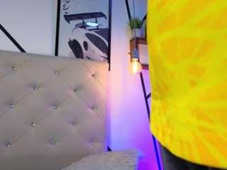 andrew-brownn Sex Cam Show