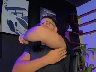 Andrew-Brownn's Live Sex Cam Show