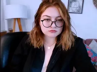 Kylie-z's Live Sex Cam Show