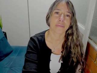 penelope47 live cam profile