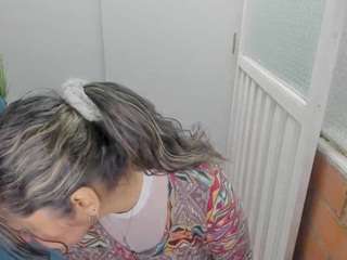 penelope47 live cam profile