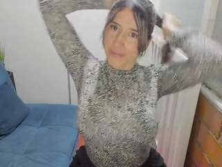 penelope47 live cam profile