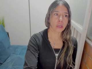 Live cam show with penelope47