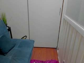 penelope47 live webcam show