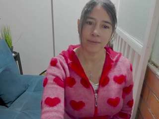 penelope47 live webcam show
