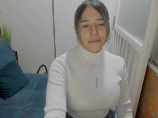 penelope47 live webcam show