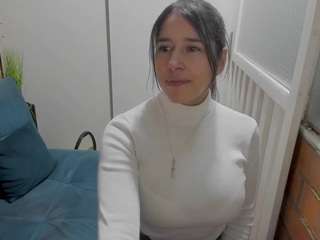 penelope47 live webcam show