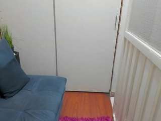 penelope47's live room