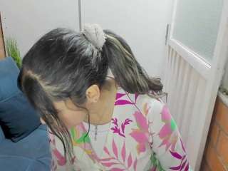 penelope47 live cam preview