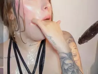 Lovely Sofia's Live Sex Cam Show