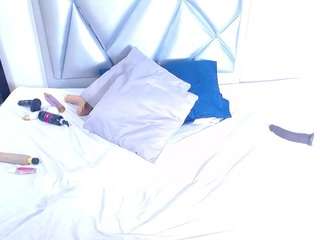 exotic-karmella's CamSoda show and profile