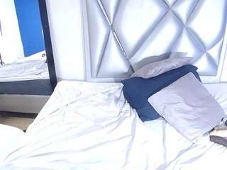 exotic-karmella Live Webcam on CamSoda