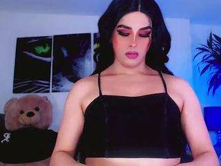 Hot Misstresshotsexy will activate your dreams in a cute cam show misstresshotsexy from CamSoda