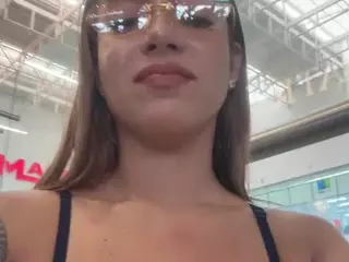 AnissaMiller's Live Sex Cam Show