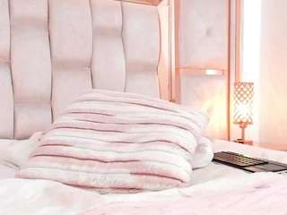 carlee-jones from CamSoda