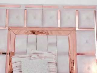 carlee-jones's live room