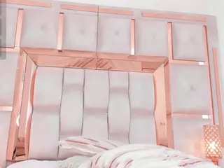 Carlee-Jones's Live Sex Cam Show