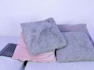 isa-molly webcam