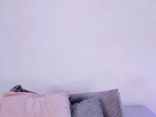 isa-molly Live Webcam on CamSoda