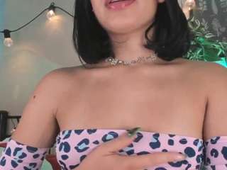 miaarose Live Webcam on CamSoda