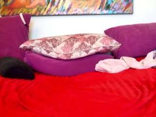 lindalovesexy Live Webcam on CamSoda