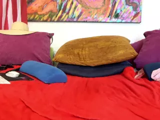 lindalovesexy's Live Sex Cam Show