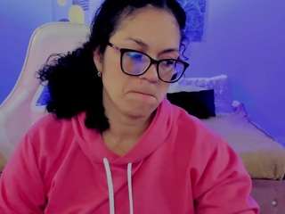 ALICIA HORNY MILF