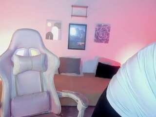 aliciia-cute Live Webcam on CamSoda
