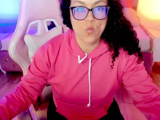 ALICIA HORNY MILF's Live Sex Cam Show
