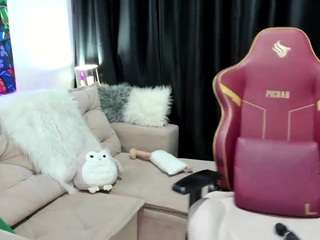 lauracolor webcam