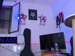 kim-alissa Live Webcam on CamSoda