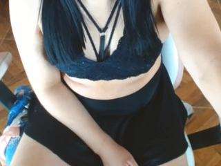 geishasenier21 Live Webcam on CamSoda